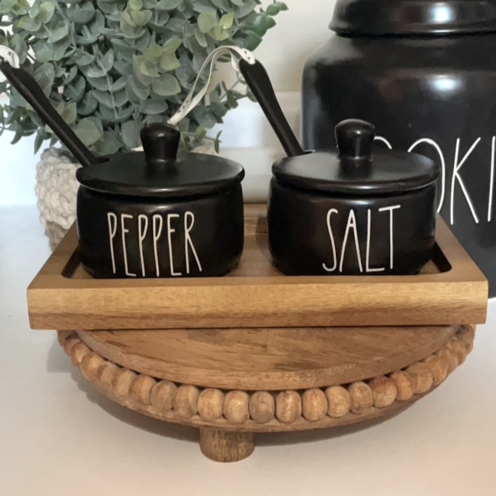 Rae Dunn salt and pepper